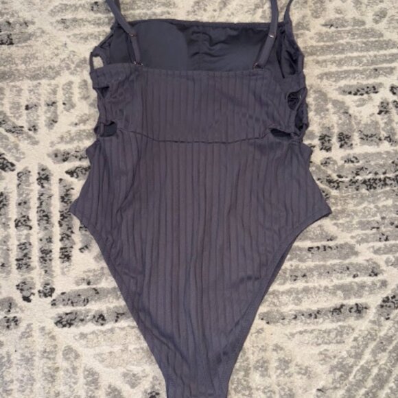 Dark Gray Ribbed One Piece Swimsuit Women Large Shade & Shore - Picture 7 of 10